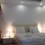 Smartstay Johnny