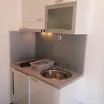 Smartstay Johnny Apartment