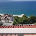 Smartstay Johnny Apartment