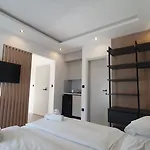 Smartstay Johnny Apartment Podstrana