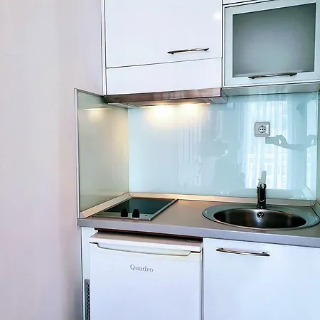 Smartstay Johnny * Podstrana