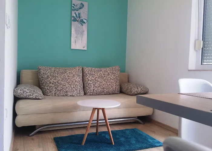 Smartstay Johnny Podstrana